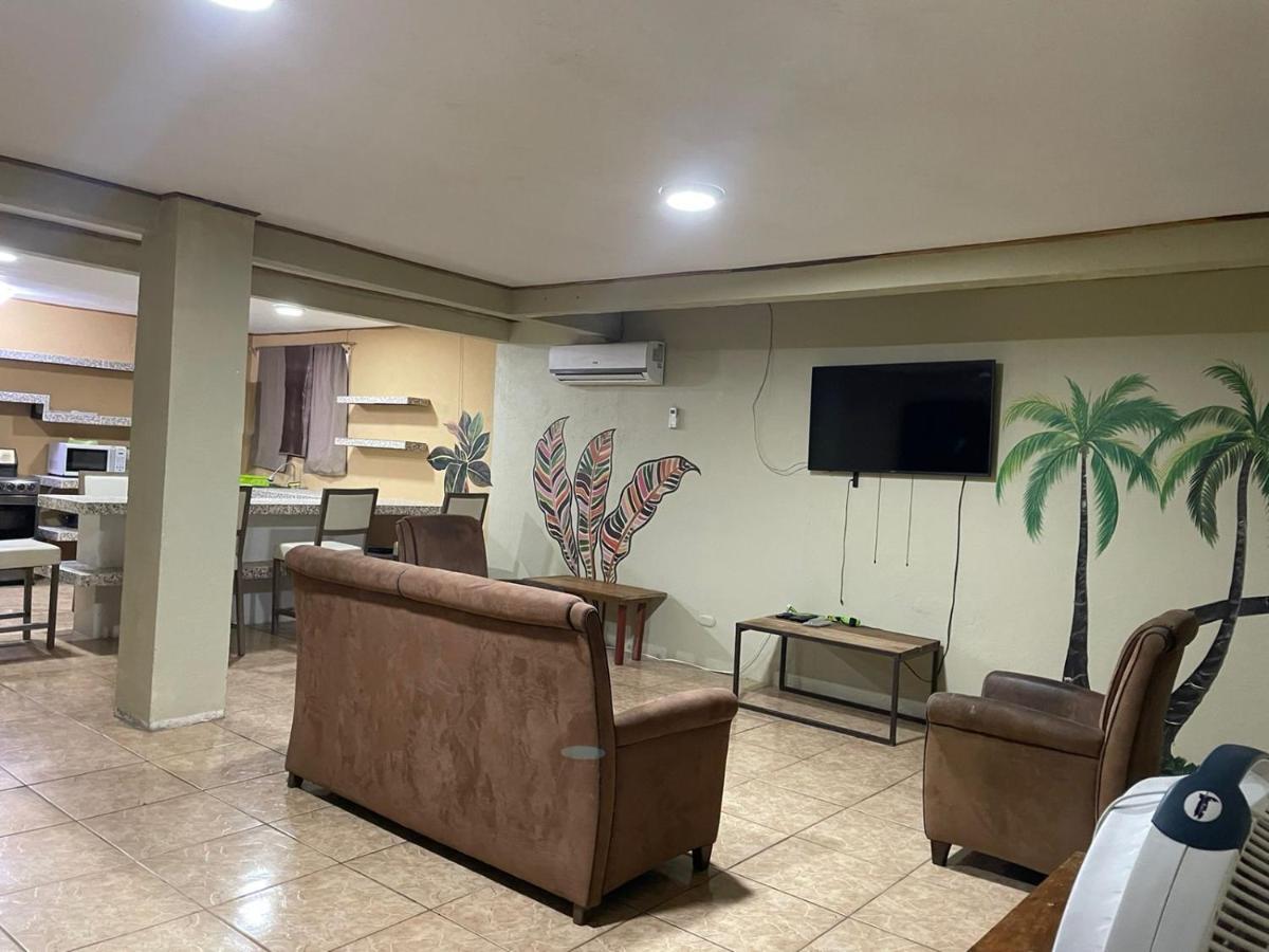 Be My Guest Cabinas Puerto Viejo de Talamanca Екстер'єр фото